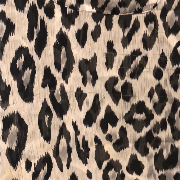 Old Navy Blouse - Picture 3 of 3